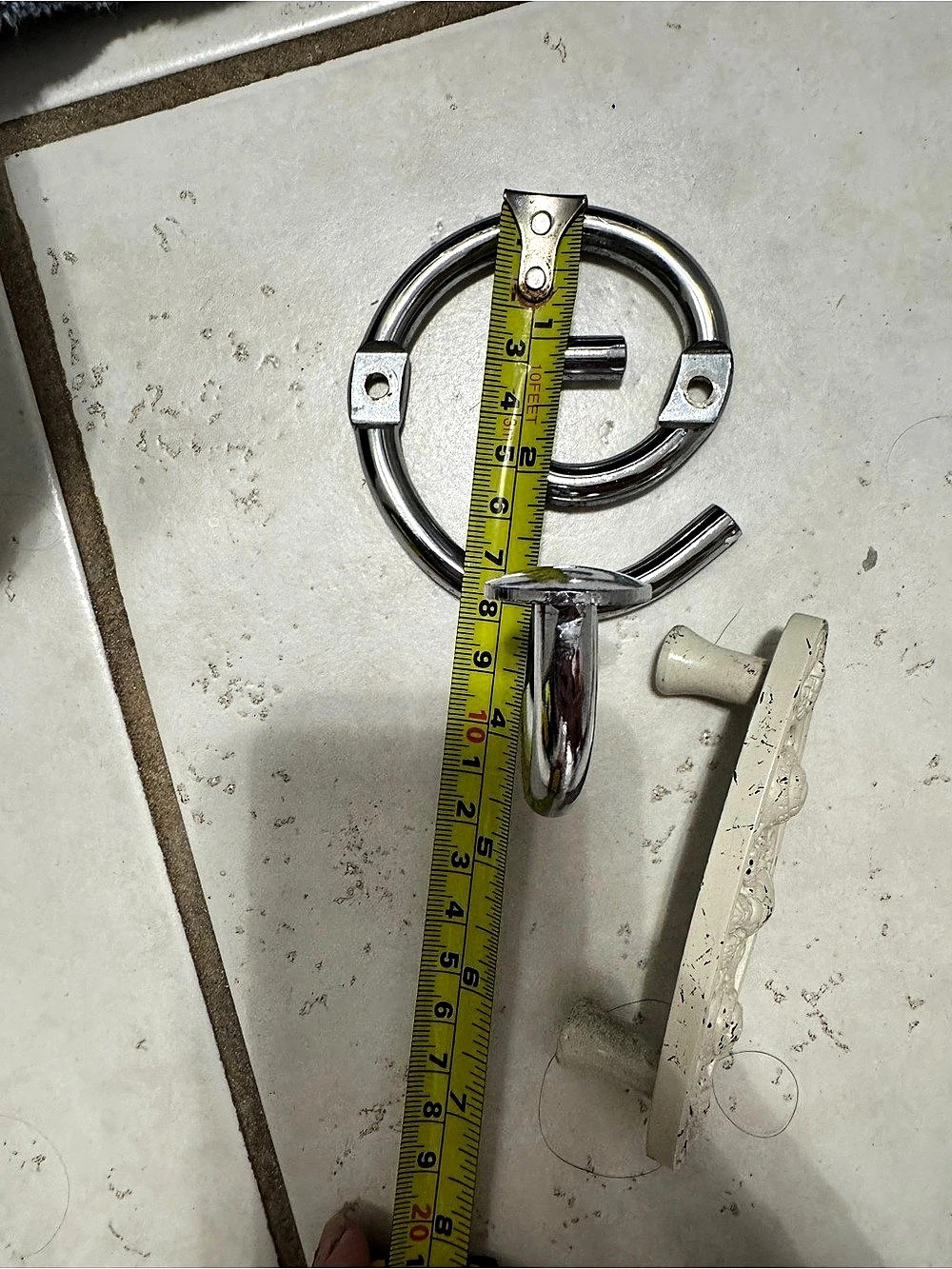 Bathroom Hardware - Picture 5 of 5